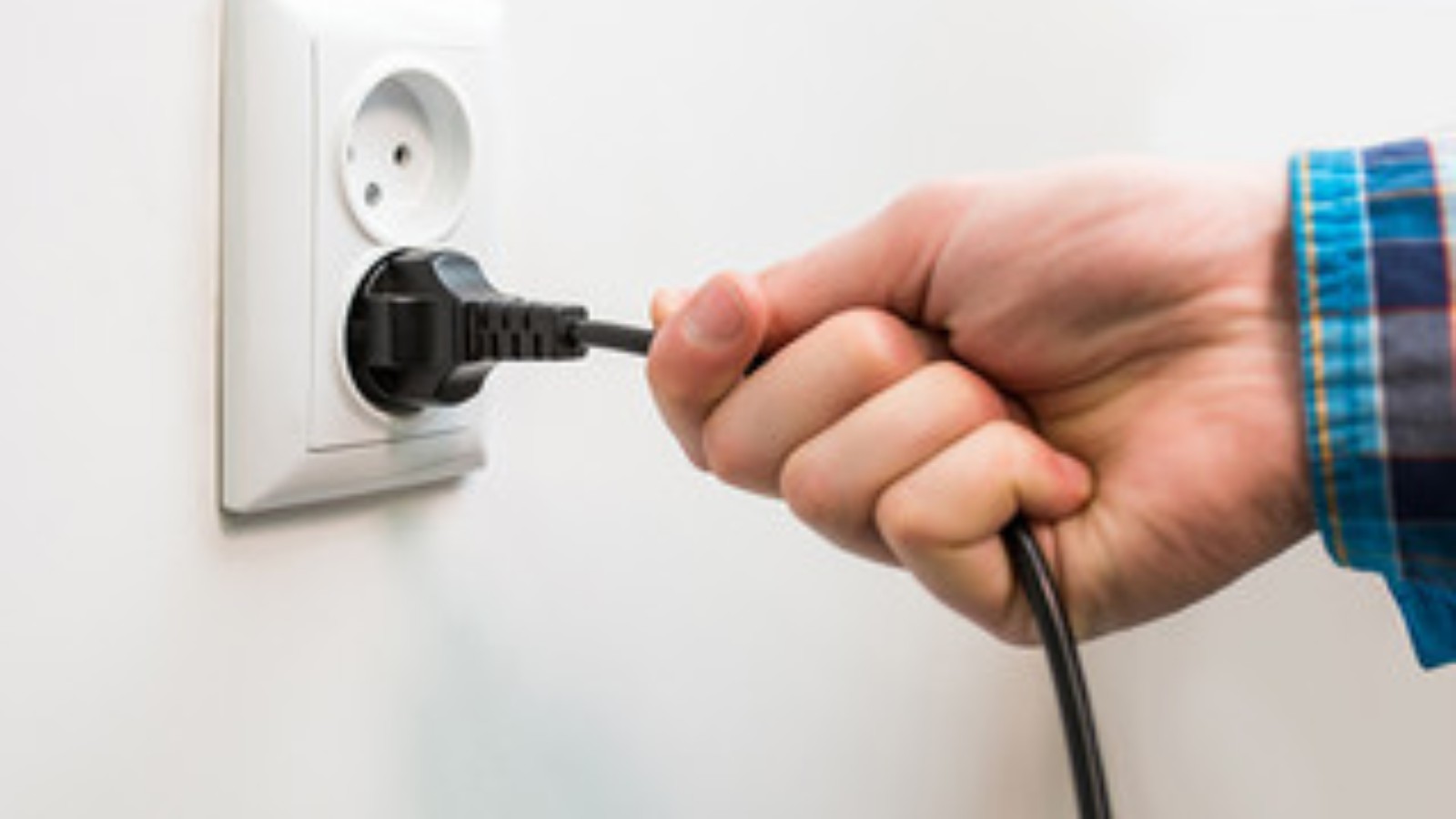 Έτσι κάνεις εξοικονόμηση στο ρεύμα & γλιτώνεις λεφτά!